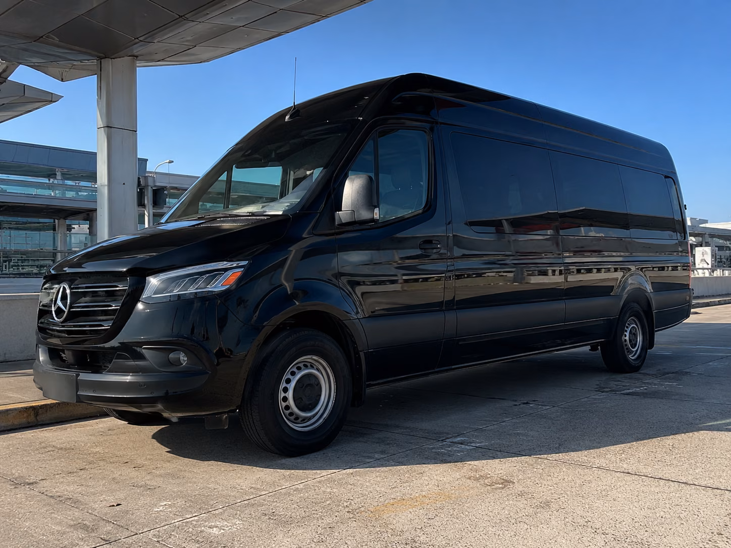 easily book transportation for your next bachelor or bachelorette party 2