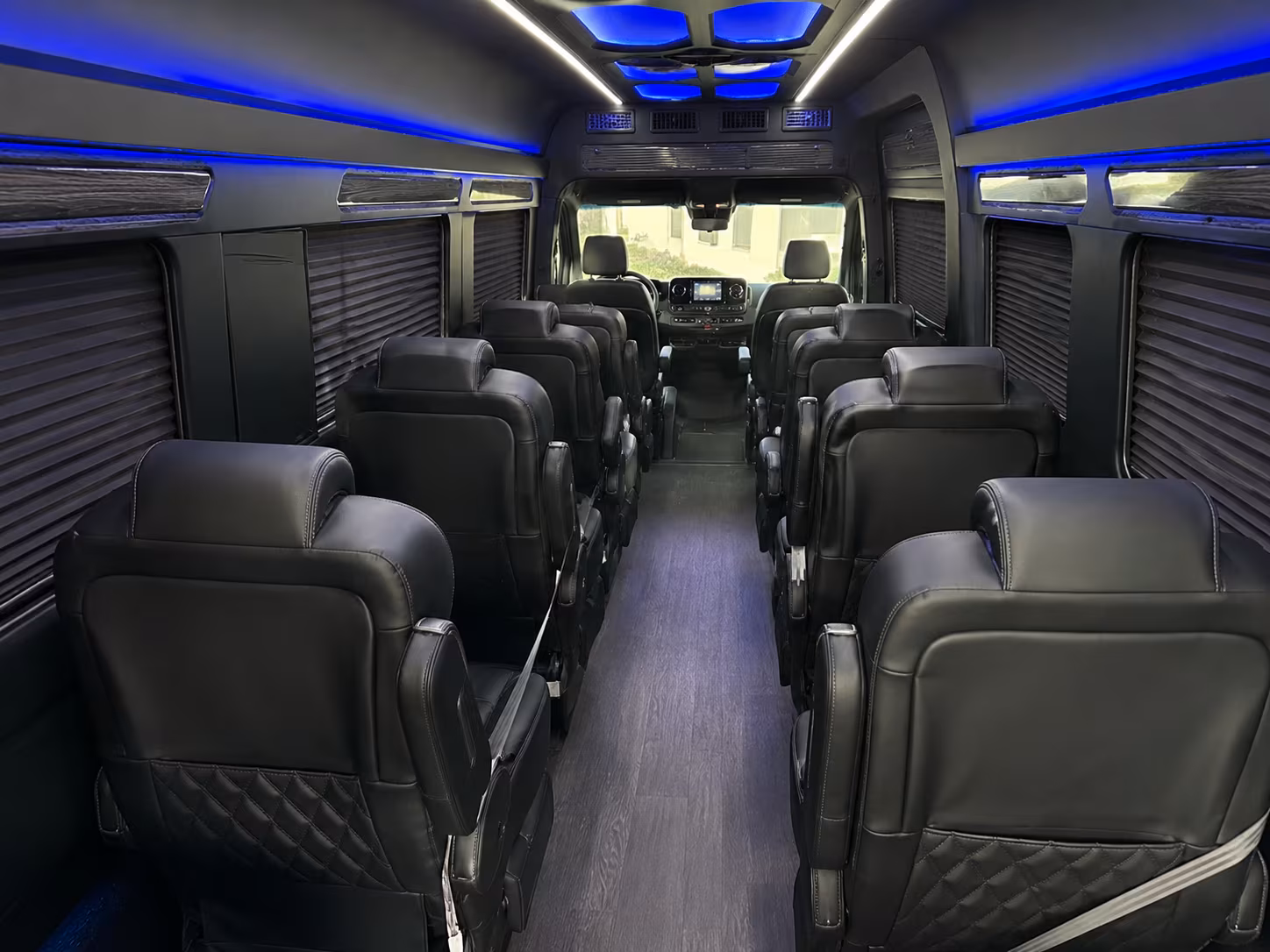easily book transportation for your next bachelor or bachelorette party 4