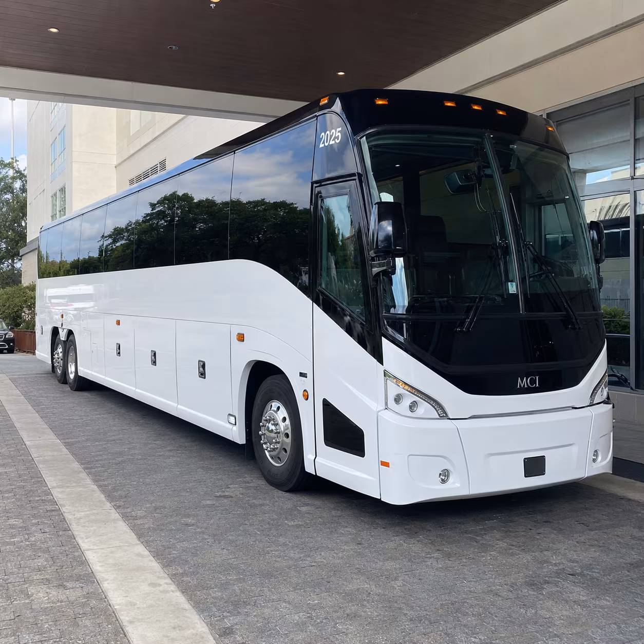 high point 54 passenger charter bus